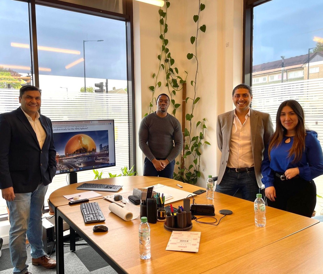 How amazing it was to welcome Saam and Hakeem from Merryoaks Finance to our office on Tuesday 🙌!

Sitting face to face again after 2years and diving into discussions was way more fascinating😍

We discussed every aspect of the property market and how current Industry challenges could be best addressed.

We are looking forward to exploring new opportunities and venues together with Saam💡
#PropertyInvestment #PropertyDevelopment #Networking #PLMDGroup #finance #opportunities